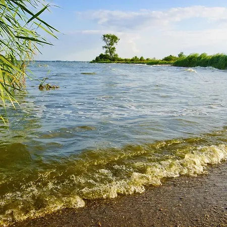 Apartment Ferienwohnung Moewe Am Achterwasser Luetow Usedom